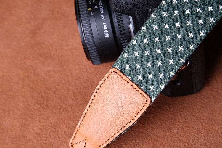 Cowboy Little White Dot Strap Handmade Leather DSLR Camera Strap in Brown CS081 - icambag