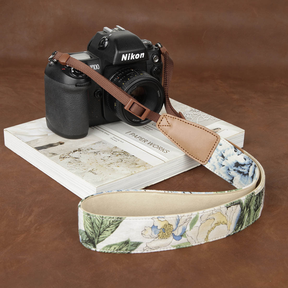 Flower China Style Handmade Leather DSLR Camera Strap CS235 - icambag