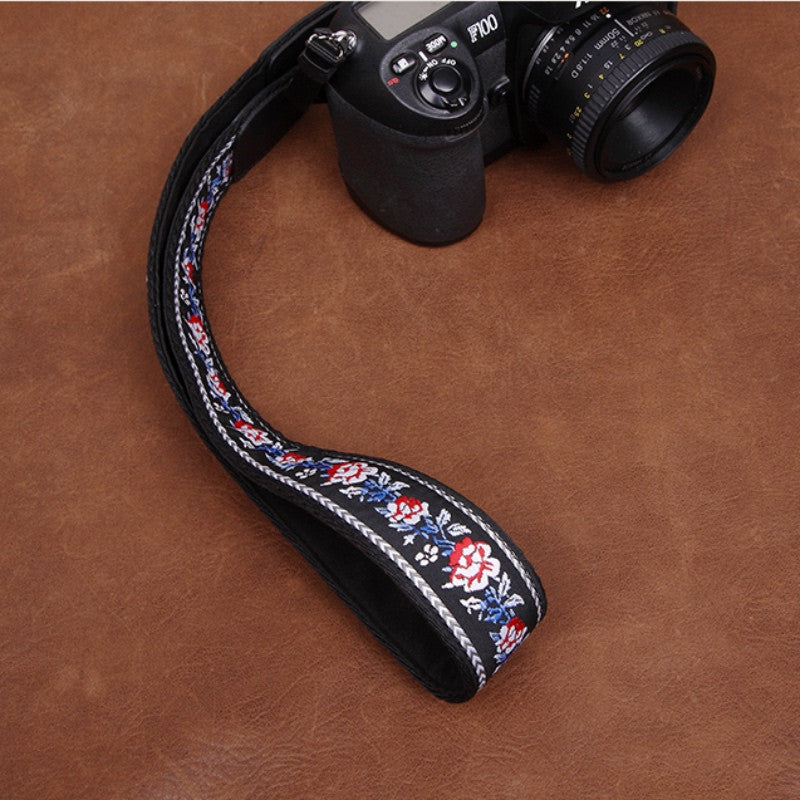 Embroidered Style Red Flowers Canon Handmade Leather Camera Strap 7548 - icambag