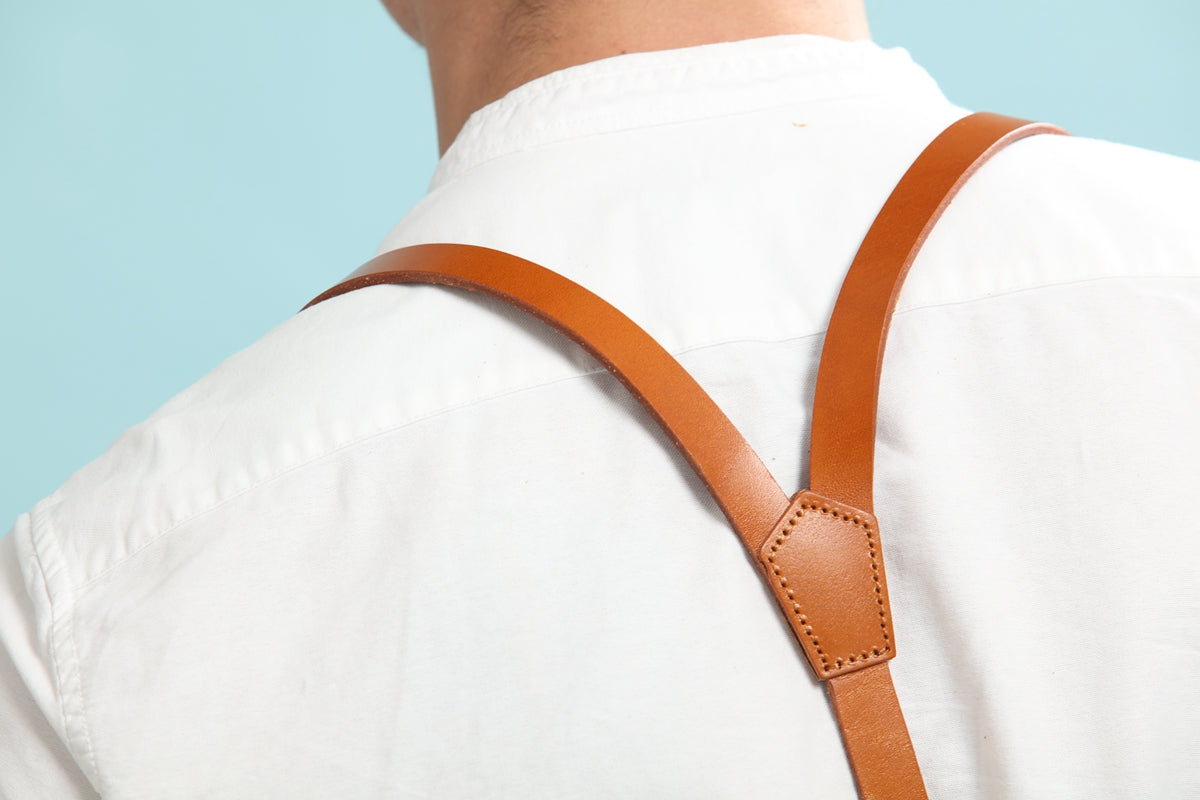 https://www.icambag.com/cdn/shop/products/leather_suspenders12_1445x.JPG?v=1564376171